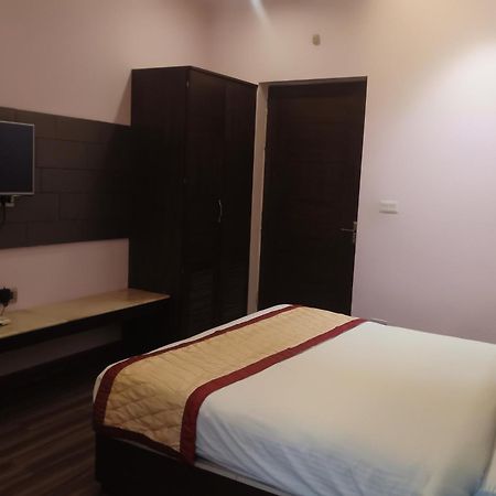 Hotel Rudra Vilas 아그라 외부 사진